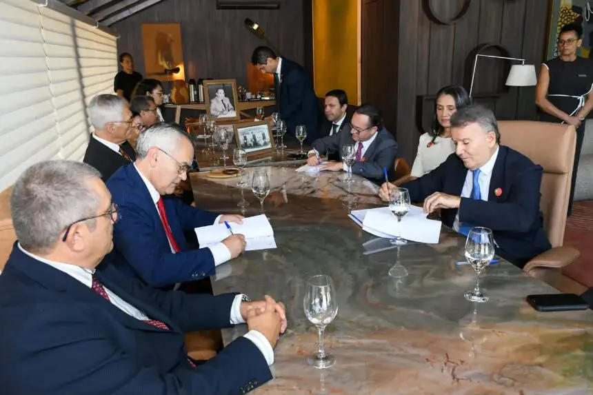 Prefeitura de Palmas anuncia intercâmbio para Portugal, mas não informa quem vai pagar a conta