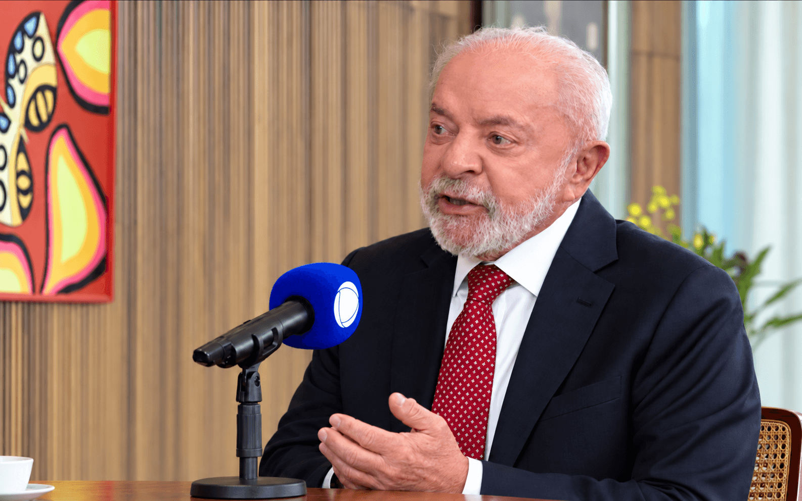 Lula cobra reação do STF e acusa Mendonça de divulgação seletiva no caso Master