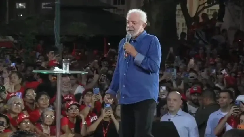 Campanha de Lula aciona TSE contra Nikolas Ferreira após falas sobre “toque”