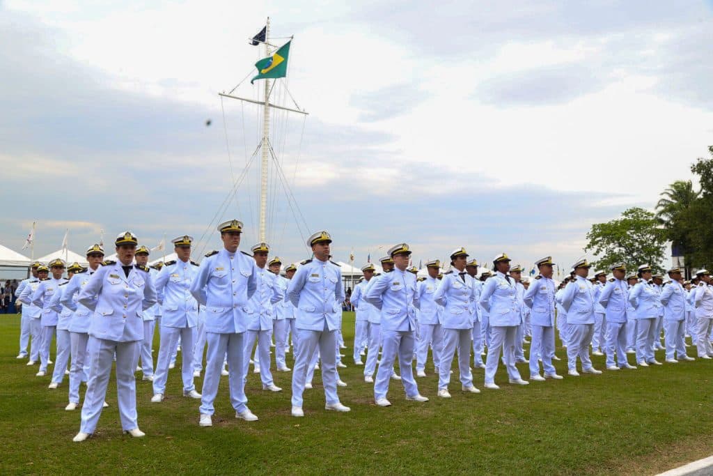 Marinha abre seleção com vagas para oficiais temporários no Amazonas; confira