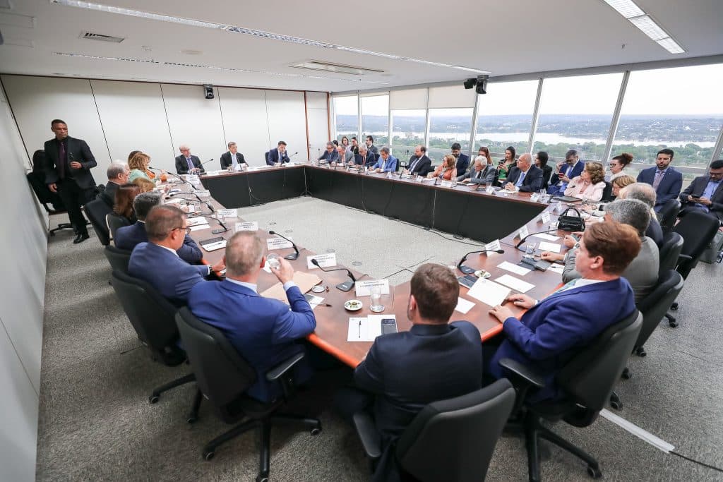 Eleições 2026: TSE alerta para estiagem e cheias