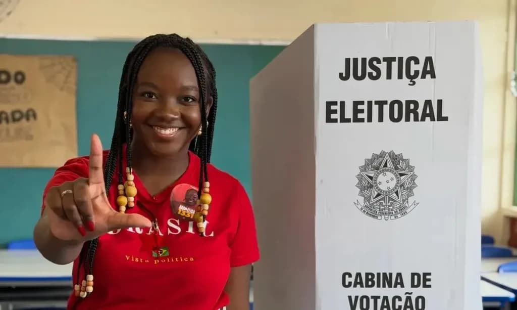 Quem é Ana Elisa, eleita aos 21 e incorporada à campanha de Lula