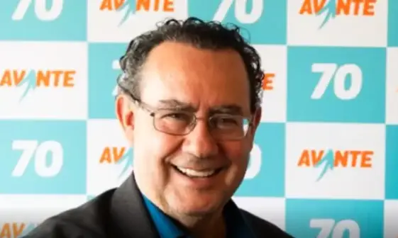 Cury declara apoio a Flávio Bolsonaro no 2º turno