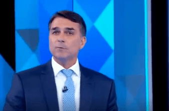 Flávio Bolsonaro propõe ‘Banco da Prosperidade’ para renegociar dívidas de brasileiros e empresas