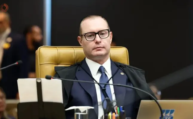 Zanin esclarece que prorrogação da votação vale apenas para urnas que ainda não foram fechadas