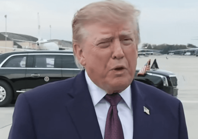 Trump evita comentar sobre Flávio Bolsonaro como presidente do Brasil