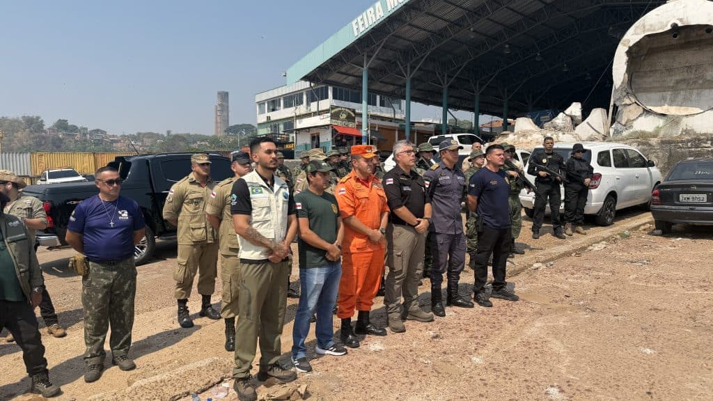 Operação contra queimadas avança para região metropolitana de Manaus
