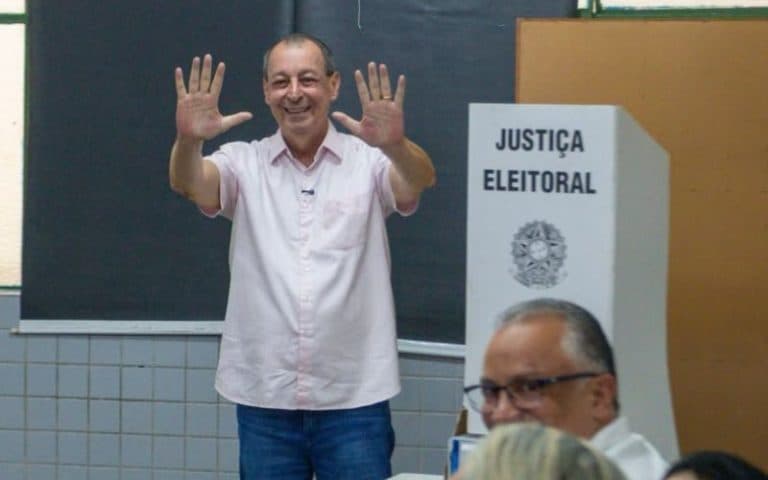 “Ninguém escolhe adversário”, diz Omar sobre eventual 2º turno no AM