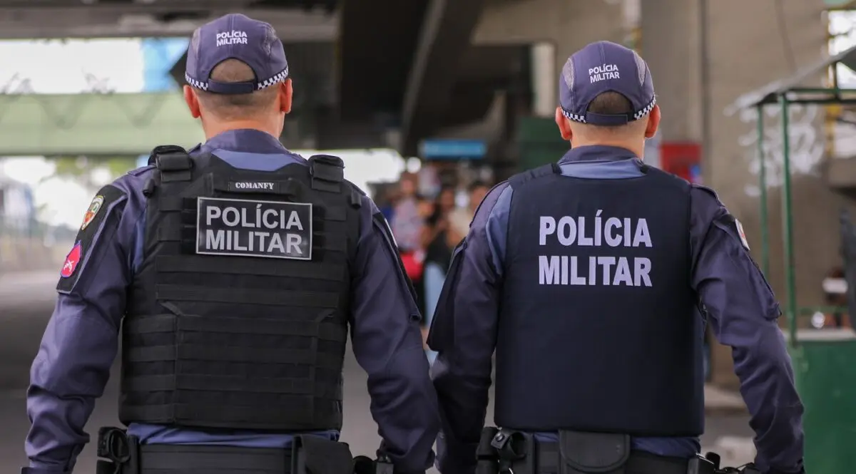Governo do Amazonas mantém policiais nos locais de votação até o fim da votação