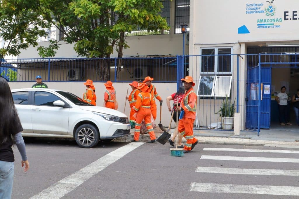 Limpeza urbana é reforçada em Manaus nas eleições