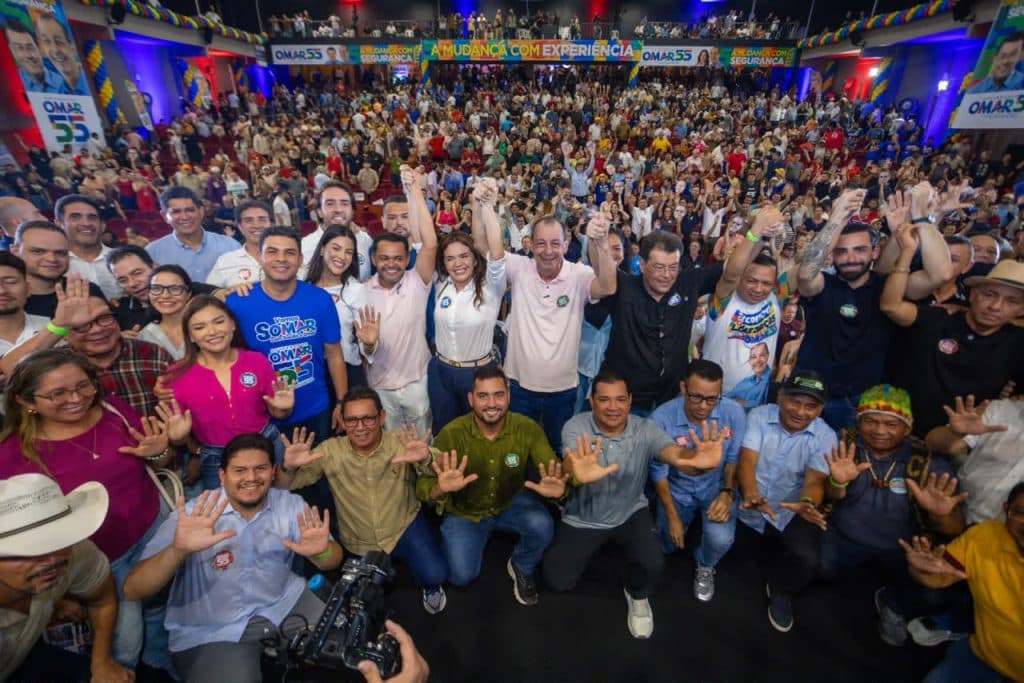 Quem semeia alianças, colhe apoio: Omar Aziz concentra prefeitos no segundo turno