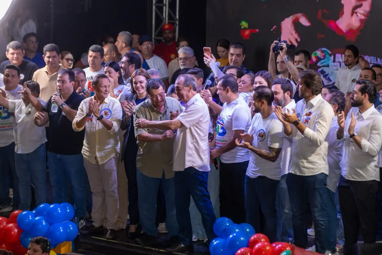 Políticos se reposicionam e engrossam o caldo para palanque de Omar Aziz