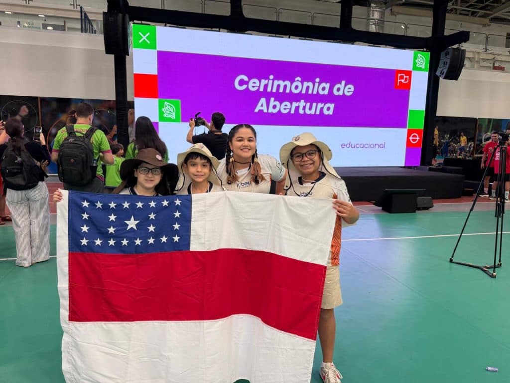 Estudantes de Manaus são premiados em competição nacional de robótica