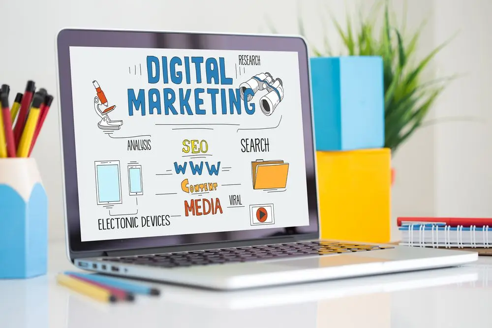 Curso gratuito de Marketing Digital oferece bolsa de R$ 368 em Luzimangues