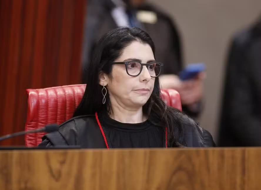 Ministra que proibiu o púlpito em debate foi indicada ao TSE por Lula