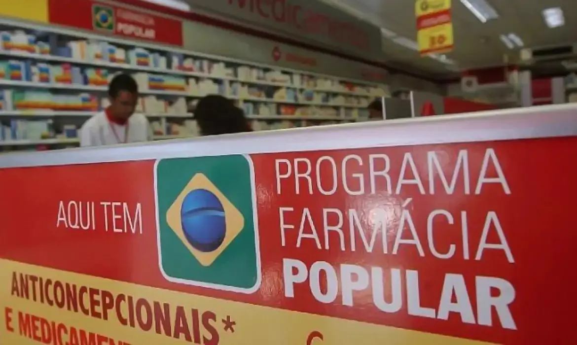 Como retirar fraldas geriátricas gratuitas no Farmácia Popular em Manaus