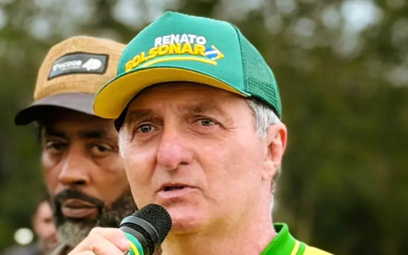 Irmão de Bolsonaro é eleito deputado federal