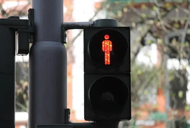 Rua do Congresso terá sentido invertido em teste