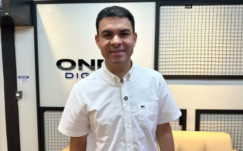 Rivais se unem em apoio a Omar Aziz no 2º turno, diz Saullo Vianna