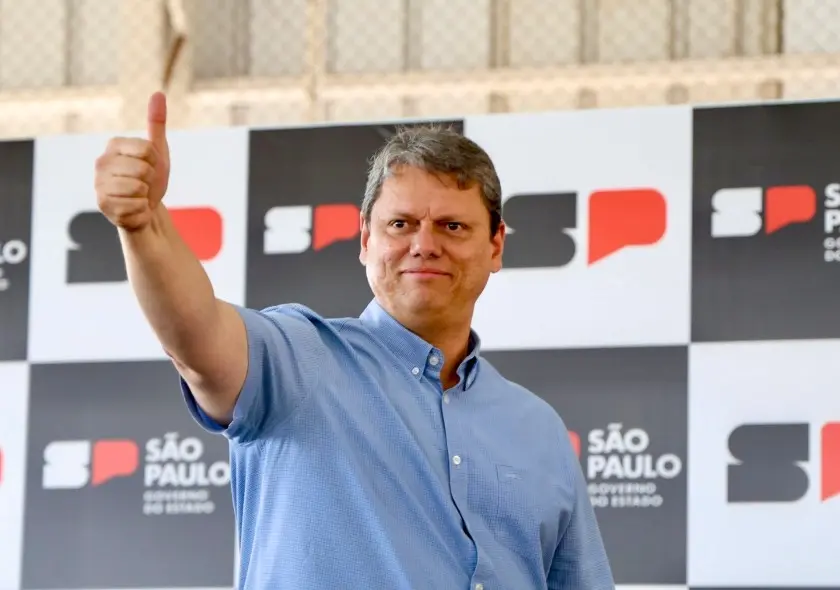 Tarcísio é reeleito governador de SP no 1º turno com 62,85%