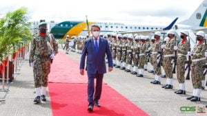 Bolsonaro inicia viagens por Suriname e Guiana por cooperação econômica