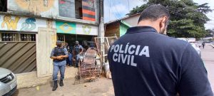 A Polícia Civil do Amazonas (PC-AM), por meio do 22º e 24º Distritos Integrados de Polícia (DIP), deflagrou, por volta das 9h desta segunda-feira (31), a Operação Fio da Meada 2, que resultou na apreensão de 200 quilos de cabos de cobre que eram vendidos de forma ilegal por comerciantes de Manaus
