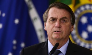 Gastos do cartão corporativo de Bolsonaro ultrapassam os de Dilma e Temer