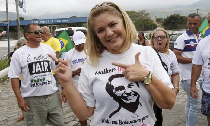 Ex-assessor de Bolsonaro diz à Veja que ocorria 