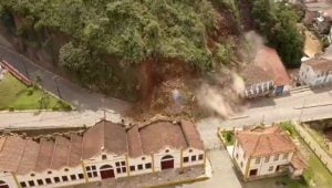 Deslizamento de terra destrói casarão histórico em Ouro Preto (Foto: Divulgação)