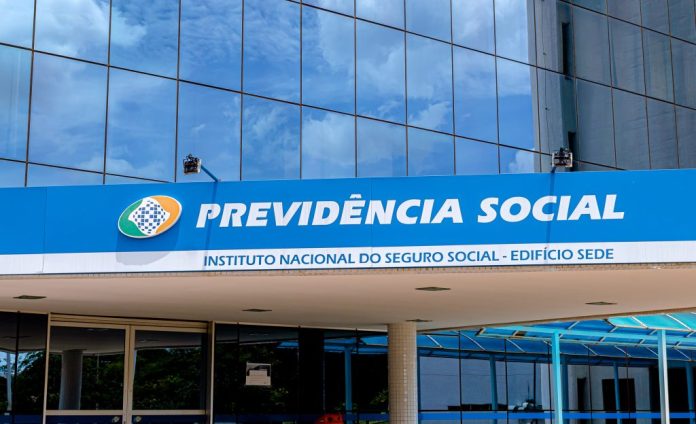 INSS reajusta benefícios de aposentados a partir de fevereiro