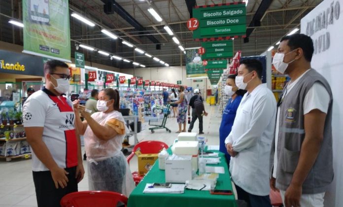 Dezesseis supermercados receberão a campanha de vacinação contra a Covid-19