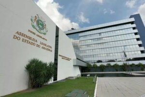 A presidência da Assembleia Legislativa do Amazonas (Aleam) negou a compra de terrenos no valor e R$ 26 milhões para a construção de uma anexo da Casa