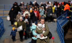 6,5 milhões de pessoas já foram deslocadas na Ucrânia, diz ONU