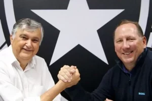 Botafogo oficializa venda da SAF para John Textor (Foto: Divulgação)