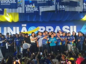 Evento de filiação de Wilson Lima ao União Brasil atrai multidão neste sábado