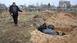 Otan avalia enviar armas à Ucrânia após massacre na cidade de Bucha