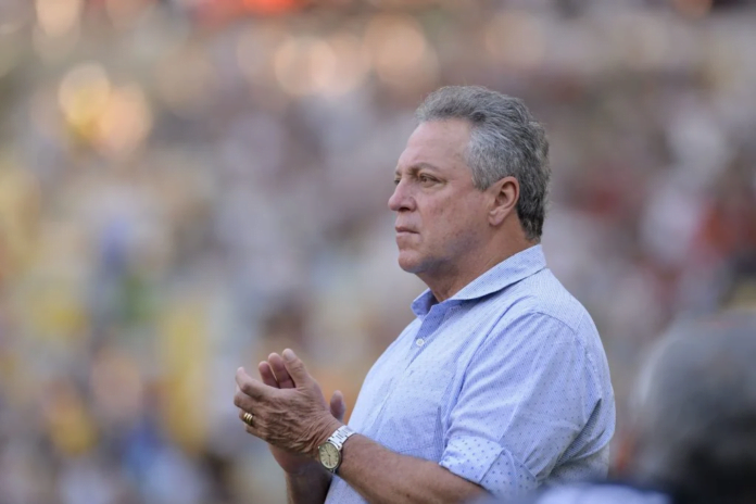 Abrel Braga não é mais técnico do Fluminense: 