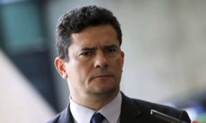 Sérgio Moro admite possibilidade de disputar vaga no Senado este ano