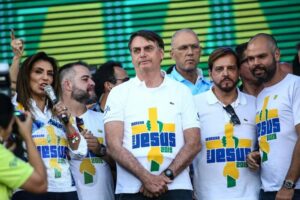 A participação do presidente Jair Bolsonaro (PL) na Marcha para Jesus em Manaus, que será realizada na tarde deste sábado (28), será uma oportunidade de convencer o mandatário a reavaliar os cortes no Imposto sobre Produtos Industrializados (IPI) que prejudicam as empresas do Polo Industrial de Manaus (PIM)