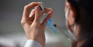 Ministério da Saúde prorroga campanha de vacinação para influenza e sarampo