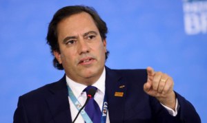Pedro Guimarães deixa presidência da Caixa após denúncias de assédio sexual