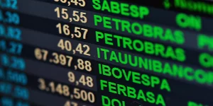 Petrobras perde R$ 100 bi em valor de mercado em 2 meses
