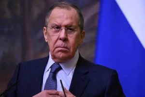 Rússia admite pela primeira vez que quer derrubar presidente da Ucrânia