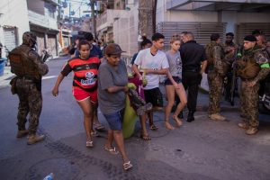 2º dia de operação no Complexo do Alemão: 19 mortes, Bolsonaro comenta