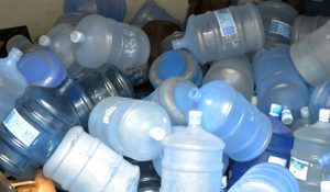MPF regularizar uso de garrafões de água no Amazonas