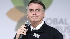 Pesquisa realizada pelo Datafolha divulgada nessa quinta-feira (28) no jornal "Folha de S. Paulo" registra que o índice de rejeição ao presidente Jair Bolsonaro (PL) chega a 45%