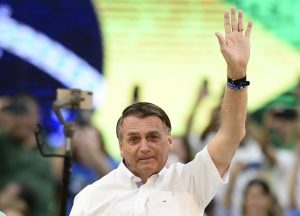 Durante lançamento oficial da candidatura à reeleição a presidente do Brasil, neste domingo (24), Jair Bolsonaro (PL) voltou a fazer ataques ao Supremo Tribunal Federal (STF) e convocou seus apoiadores às ruas em 7 de setembro