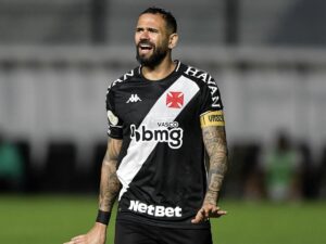 Leandro Castán anuncia aposentadoria do futebol