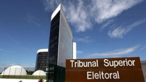 O Tribunal Superior Eleitoral (TSE) identificou R$ 605 milhões em transferências suspeitas após análise da prestação de contas parcial de campanha