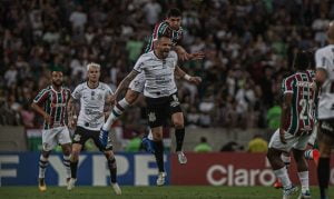 Corinthians e Fluminense se enfrentam por vaga na final da Copa do Brasil